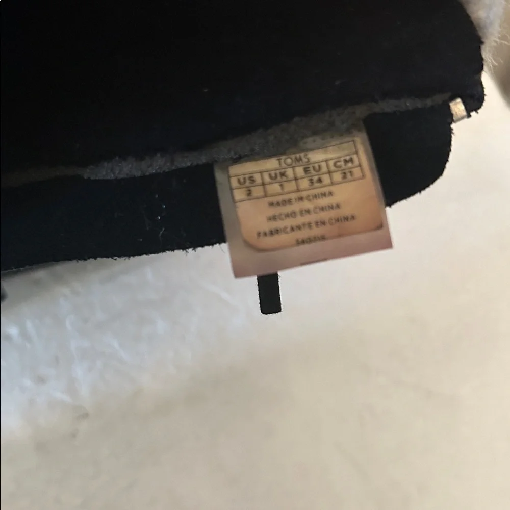 Toms kids Suede Nepal Eskimo style Faux Fur Boots ZipUp wrap around cord Size 2